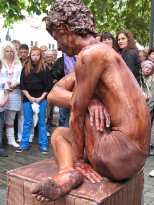 WorldStatues22.jpg