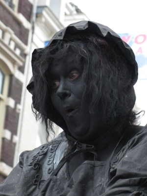 WorldStatues30.jpg