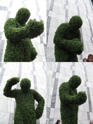 WorldStatues32.jpg