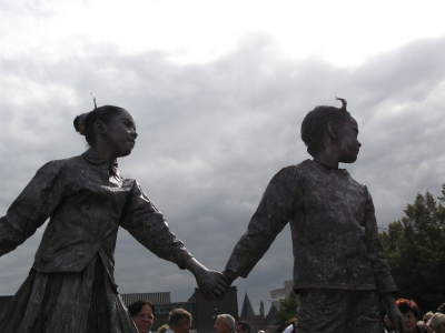 WorldStatues35.jpg