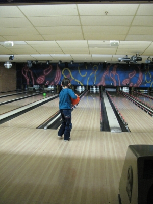 bowling2.jpg